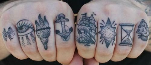 nudillos-pequenos-tattoos-significados_bg.jpg