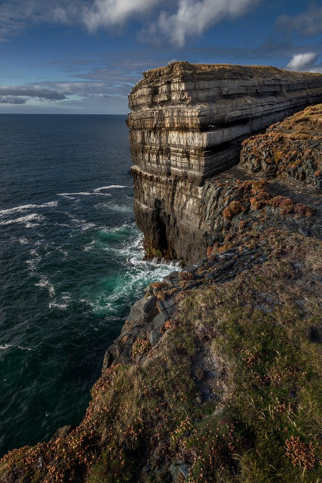 the-cliffs-5314651_1280.jpg