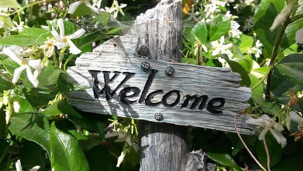 welcome-sign-760358__340.jpg
