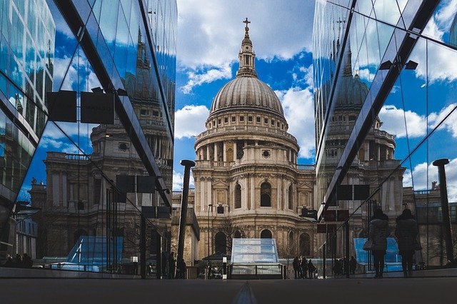 st-pauls-cathedral-768778_640.jpg