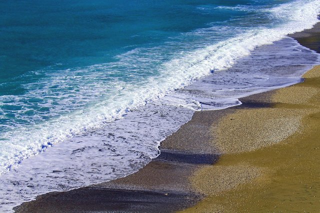 sea-3441829_1280.jpg