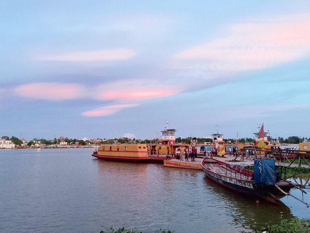 nobiganj ghat capture by @arjinarahman .jpg