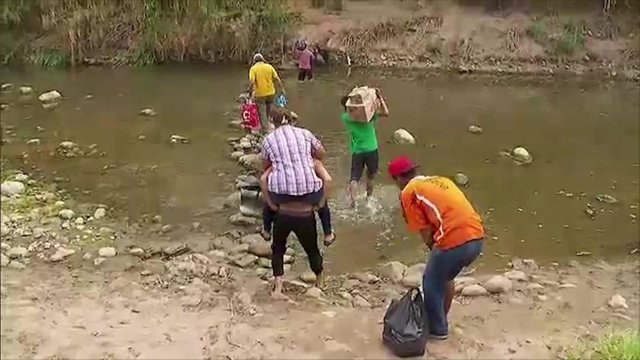 190322193818-cierre-frontera-colombia-venezuela-venezolanos-cruzan-caminos-ilegales-pkg-fernando-ramos-00000029-full-169.jpg