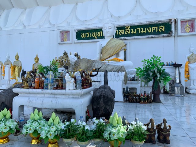 Wat Thep Phithak Punnaram32.jpg