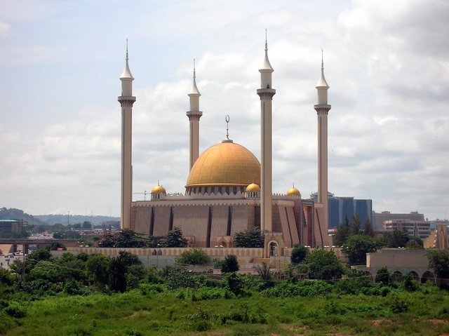 AbujaNationalMosque.jpg