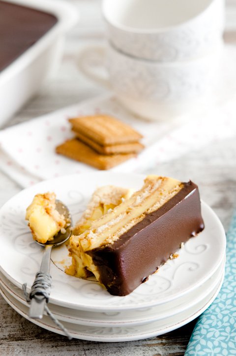 Flan-con-galletas-y-chocolate.jpg