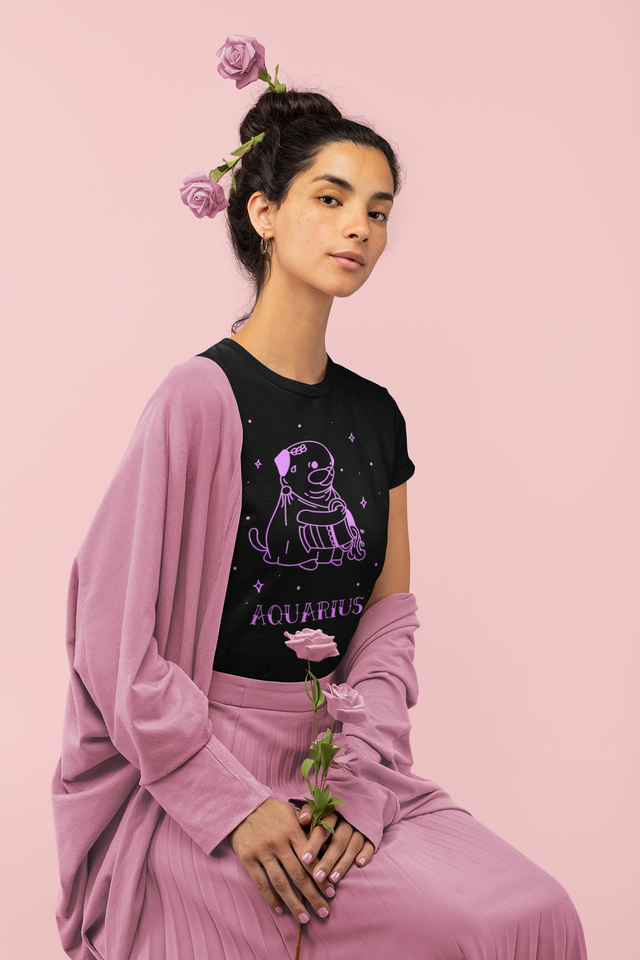 monochromatic-t-shirt-of-a-woman-holding-some-roses-32784.png