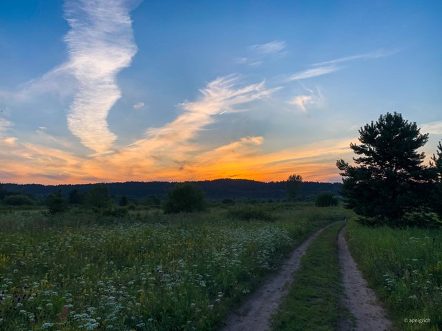 2025-07-08 20-12-31-2.jpg