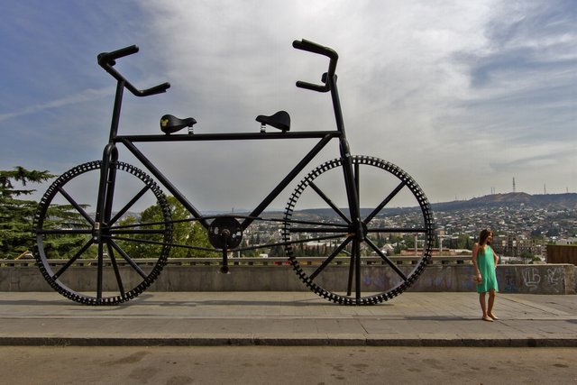 Optimized-girl-sport-street-wheel-bicycle-travel-131007-pxhere.com.jpg