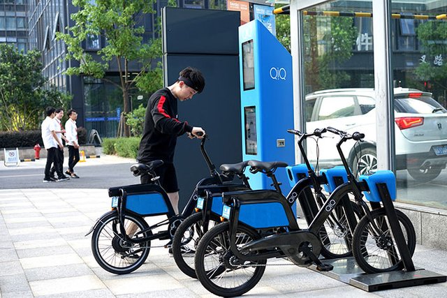 QIQ-eBikes-Terminal.jpg