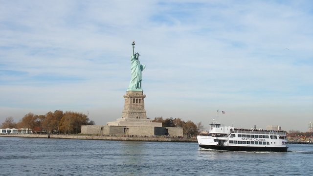 02-statue-liberty-nyc.jpg