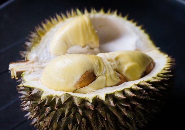 durian-6576507_1280.jpg