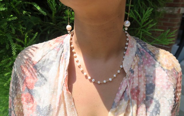 classic-pearl-necklace.jpg