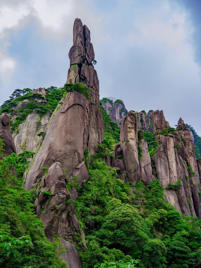 讲真‼️我很少用“震撼”来形容一座山😭_16_Hello威廉_来自小红书网页版.jpg