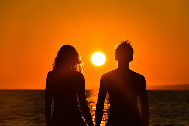 sunset-7931854_1920.jpg
