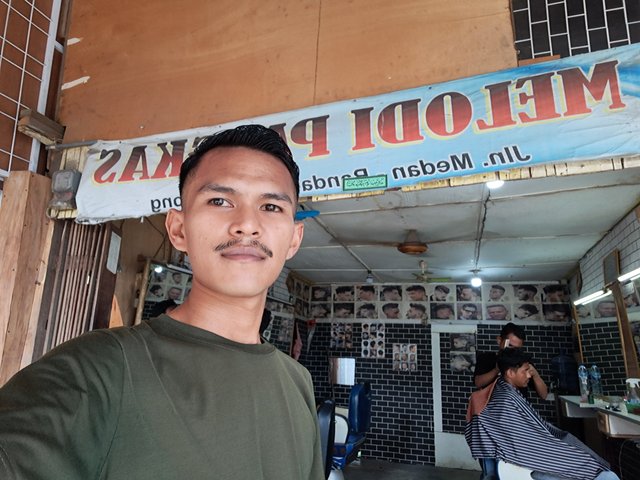 1000325833.jpg