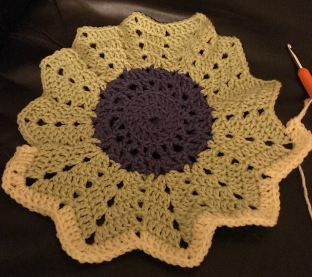 crochet 12pt star 2.JPG