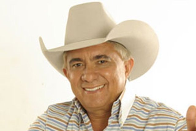 reynaldo-armas.jpg
