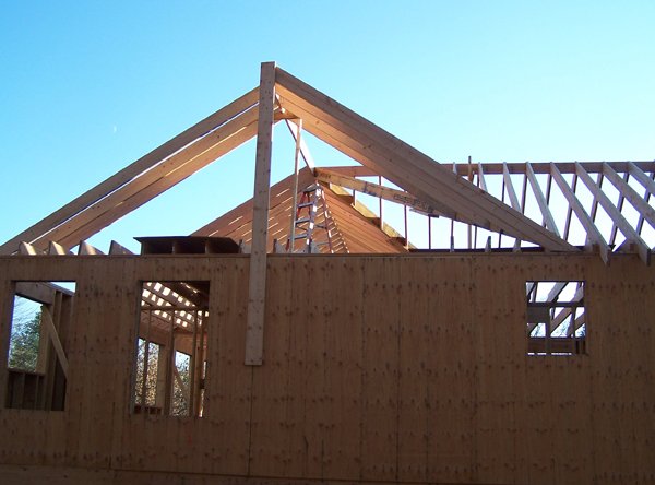 Construction - laminated beam, looking south crop November 2019.jpg