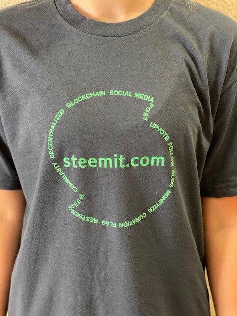 steemit-tshirt-1.jpg