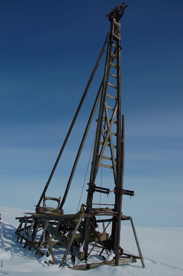 churn drilling rig