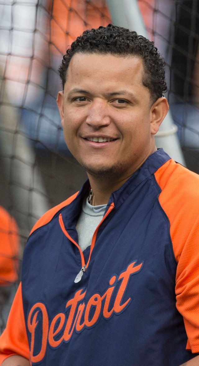 Miguel_Cabrera_(15421538951).jpg