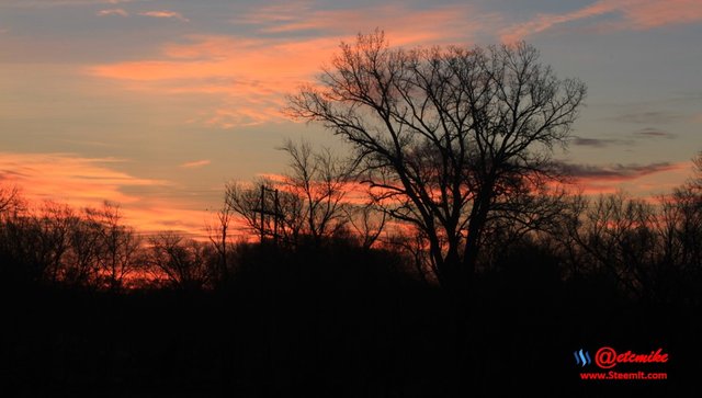 dawn sunrise golden-hour morning landscape SR0140.JPG