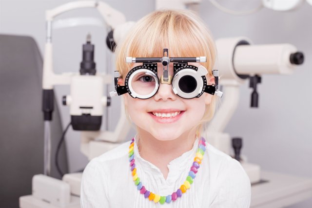 eye test child.jpg