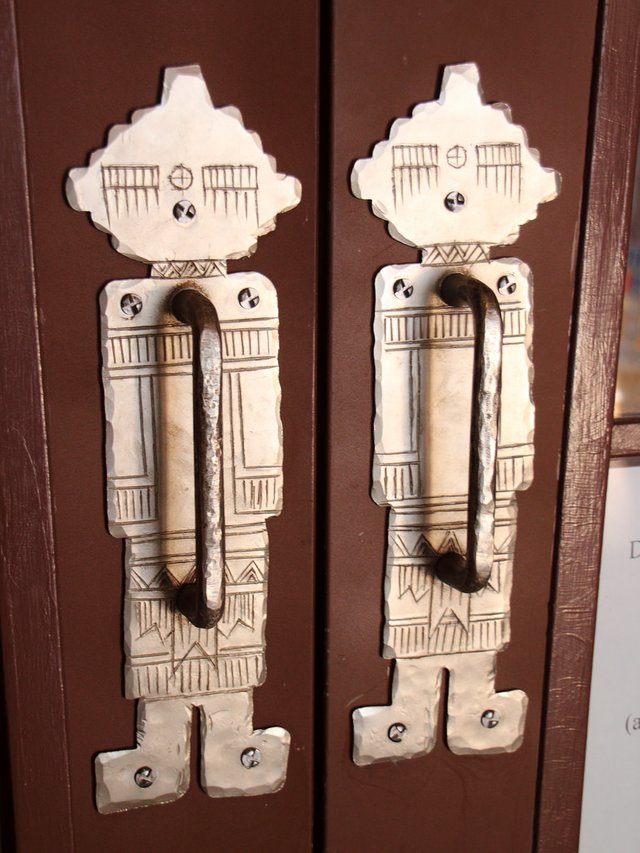 door handles.jpg