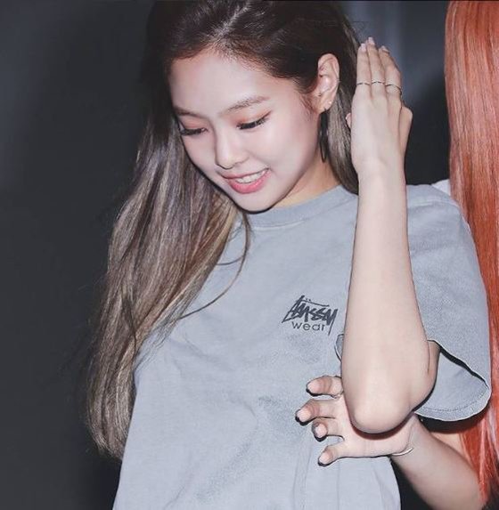 Even JIMIN & JENNIE Wore It! What's This Brand K-idols Love to Wear ...
