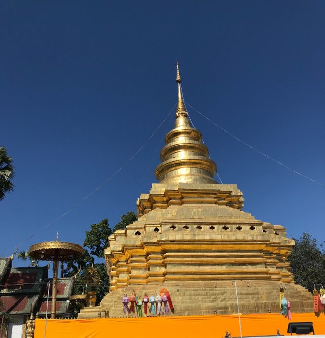 Wat Phra That Sri Chom Thong.jpg