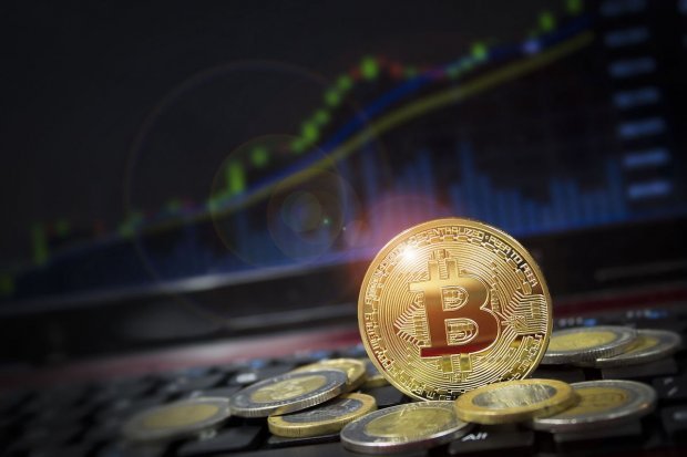 Ilustrasi_bitcoin_crytocurrency_mata_uang_kripto-2021_04_14-15_38_13_625dd104c4c2e9847cf66215acaaf1ca_620x413_thumb.jpg