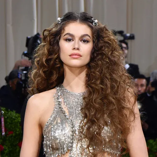 kaia-gerber-curly-hair-met-gala.webp