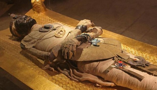 133-221721-egypt-22-royal-mummies-civilization-museum_700x400.jpg