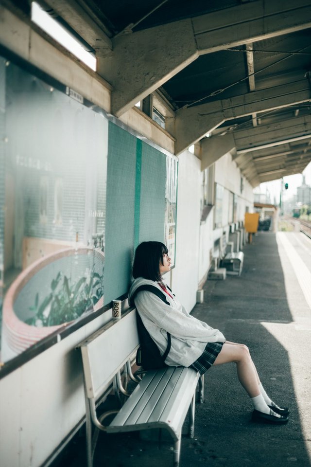 其中包括图片：Portrait 制服の女の子ポートレート撮影.jpg