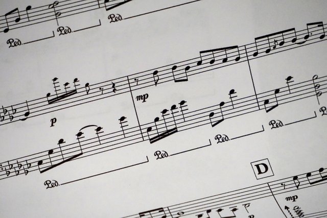 black-and-white-keys-music-534283.jpg