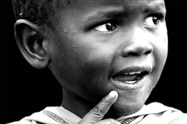 img_5973-african-child-portrait-wondering.jpg