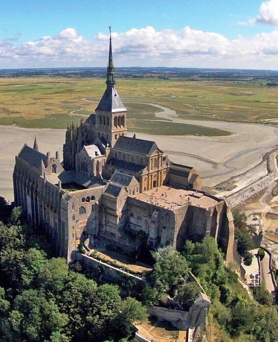 Abbaye du Mont-Saint-Michel © Sylvain Verlaine.jpg