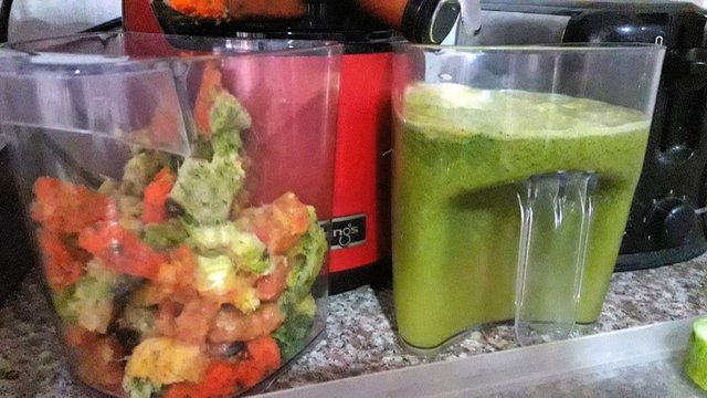 Green and Orange Juice Recipe!