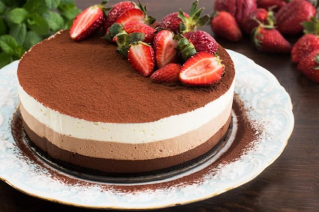 triple_chocolate_mousse_cake_main.jpg