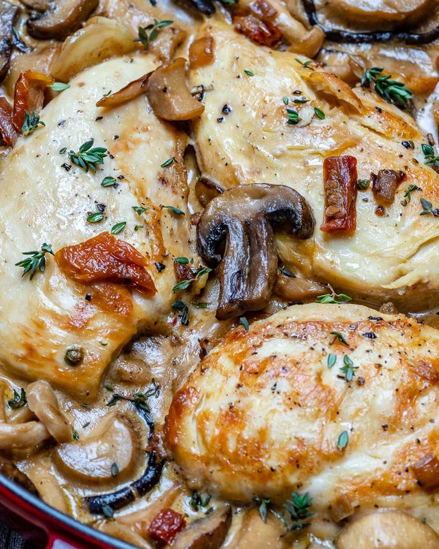 Easy-Creamy-Chicken-Mushroom-Recipe-Keto-18.jpg