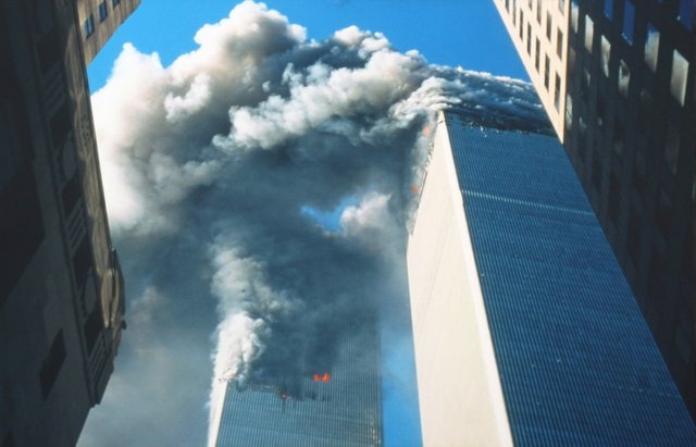 9-11-word-trade-towers-before-collapse.jpg