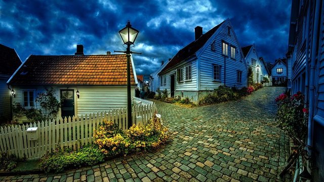 little-houses-1149379__480.jpg