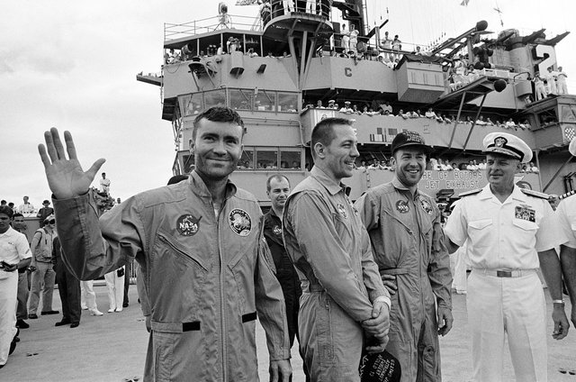 1280px-Apollo_13_crew_postmission_onboard_USS_Iwo_Jima.jpg