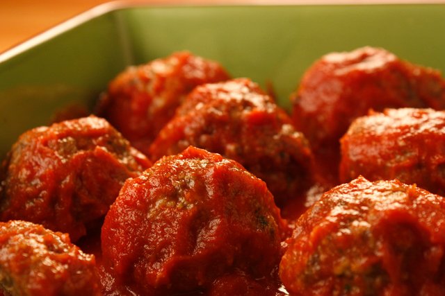 Fifteen-Minute-Meatballs_ExtraLarge1000_ID-987390.jpg