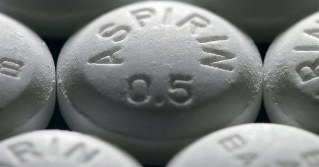 Gunde-Bir-Aspirin-Faydadan-Cok-Zarara-Neden-Olabilir.jpg