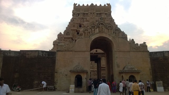 Brihadeeswara Temple_01.jpg