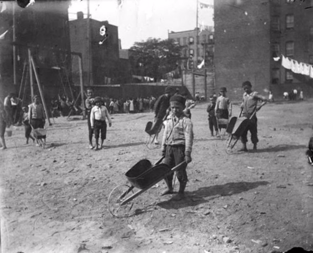 Fotografías de los barrios pobres de Nueva York a finales del siglo XIX 10.jpg