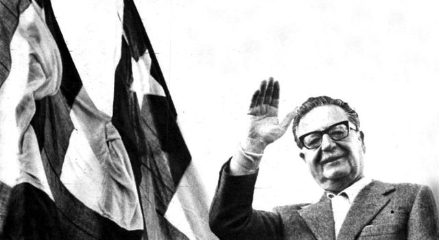 Salvador_Allende_small.jpg