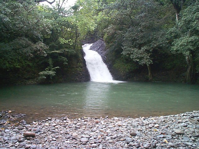 Panama waterfall.jpg